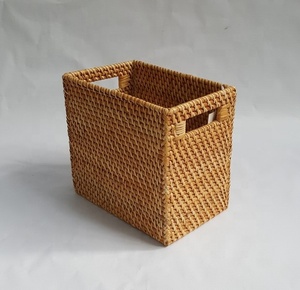 Amazon Best Seller 2023 <b>Rattan</b> <b>Basket</b> with Handle and Lid in Natural Color for Home <b>Storage</b> & Organization Made in Vietnam - Product Image 4