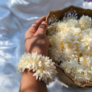 Faveurs de mariage indien Gajra Bracelet artificiel jasmin parfumé Mayoon fleur accessoire de cheveux pour Diwali saint valentin Thanksgiving - Product Image 3