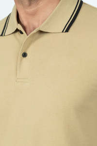 Fabrication de t-shirts polo de haute qualité polos de golf à manches courtes pour hommes vente en gros de polos unis avec logo personnalisé - Product Image 4