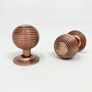 Poignée de tiroir décorative en finition cuivre antique pour armoires, meubles, porte de cuisine, garde-robe, fournisseur en gros - Product Image 1