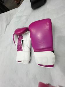 Vente chaude Bonne qualité Gagnant Gants de boxe à lacets Logo personnalisé Gagnant Peau de vache Adultes Compétition Formation Gants de boxe - Product Image 2