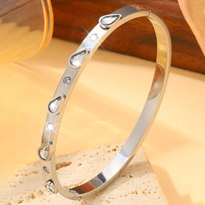 ขายส่งกำไลข้อมือและกำไลแฟชั่นสแตนเลสสตีล 316L ชุบทอง 14k 18k ประดับเพชรซิร์คอน รูปทรงหยดน้ำ สำหรับผู้หญิง - Product Image 6
