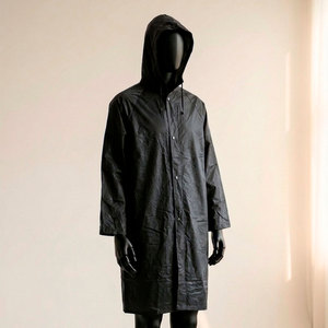 Imperméable léger et portable en PVC/PU bleu coupe-vent à capuche pour une personne, idéal pour les voyages, la randonnée et le camping - Product Image 3