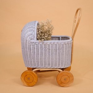Jouets pour enfants en rotin naturel, poussettes pour poupées, chariot porte-bébé avec roues fabriqué au Vietnam - Product Image 4