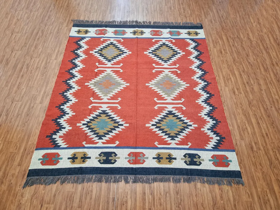 Identique à l'image