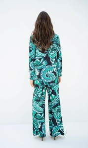 2023 primavera y verano adecuado para ropa de mujer al por mayor conjunto de dos piezas estampado informal conjunto coreano Bsy Co-Ords (superior + inferior) - Product Image 2
