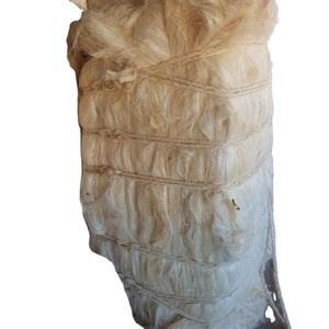 Fibres de sisal naturelles faites à la main, disponibles en sacs de 1 kg, adaptées aux magasins de fibres et aux projets scolaires et universitaires - Product Image 2