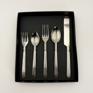 Ensemble de couverts de luxe haut de gamme en acier inoxydable 202, comprenant couteau, fourchette et cuillère, pour hôtels, cadeaux d'affaires, finition miroir - Product Image 2