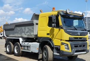 Camión Vol-vo FMX 2015 con Motor Euro 5, Tracción 8x4 y Capacidad de Carga de 30T - Product Image 3