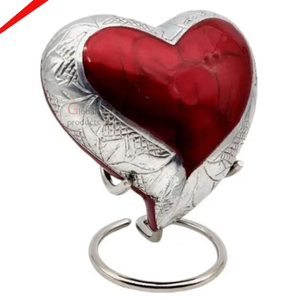 Hermosa pequeña urna de cremación de recuerdo en forma de corazón dorado de latón suministros funerarios - Product Image 4