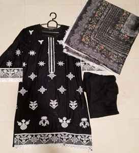 Trajes de césped Chickenkari bordados confeccionados para mujer de calidad superior Venta caliente vestido de césped/algodón para mujer a precio mayorista - Product Image 6