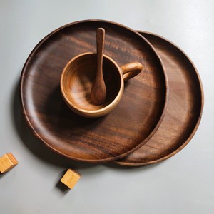 จานไม้อาซาเซียถาดเสิร์ฟทรงกลมทำจากไม้ผลิตจาก Vitrapro - Product Image 1