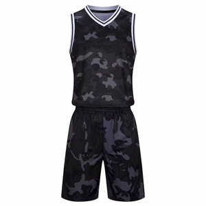 Ensemble de vêtements de basket-ball imprimé pour adultes avec maille à séchage rapide et coupe décontractée pour un confort maximal - Product Image 1