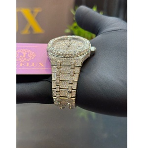 เสื้อฮิปฮอปเอวต่ำทำด้วยมือ VVS Moissanite