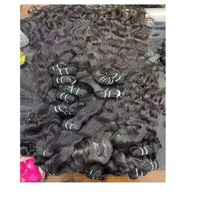 Vente en gros de paquets de cheveux indiens bruts, tissage de paquets de cheveux vierges, extension de cheveux humains doublement étirée bon marché