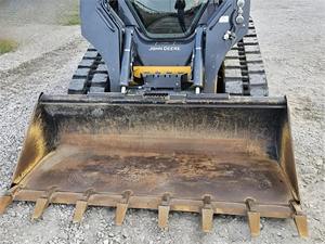 2018 DEERE 325G Chargeuse compacte à haute efficacité de fonctionnement avec accessoire de pelle Équipement lourd de bonne qualité - Product Image 6