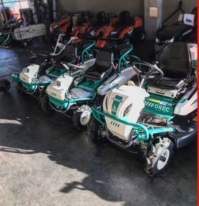 A la venta de segunda mano 4WD Clean OREC Rabbit Mower Electric Gasolina OREC Rabbit Mowers En venta Ride on OREC Rabbit Mowers - Product Image 6