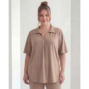 Ensemble haut et bas à col chemise et manches courtes, grande taille, couleur vison - Product Image 2