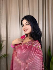 Chemisier Saree en Georgette Pure et Douce de Style Moderne avec de Lourds Fils à Broder Séquence Travail Mode Femme - Product Image 3