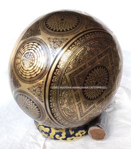 Cuencos Cantores de latón hechos a mano tibetanos de Nepal estilo Feng Shui arte especial tallado Metalware - Product Image 4