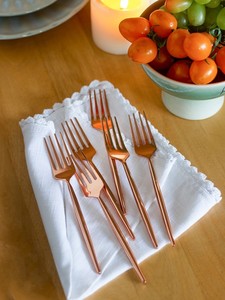 Ensemble de fourchettes en métal de haute qualité pour restaurant, hôtel de mariage à un prix abordable - Product Image 2