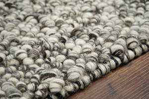 Handmade Modern Bohemian Plush Geometric <b>Wool</b> Rug Artisan-<b>Crafted</b> Washable Handwoven for Home Living Space - Product Image 4