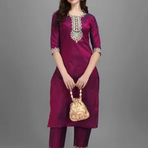最新时尚的印度女装刺绣作品Kurti配长裤套装女装休闲装批发价格eco哈德制造商