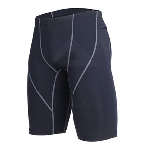 Streetwear Short de compression respirant à séchage rapide Short de compression surdimensionné pour hommes - Product Image 2