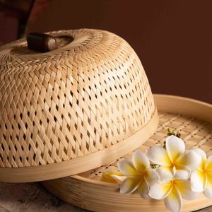 Plateau de nourriture tissé en bambou durable avec couvercle meilleur choix plateau de service en bambou tissé à la main pour le dîner - Product Image 3