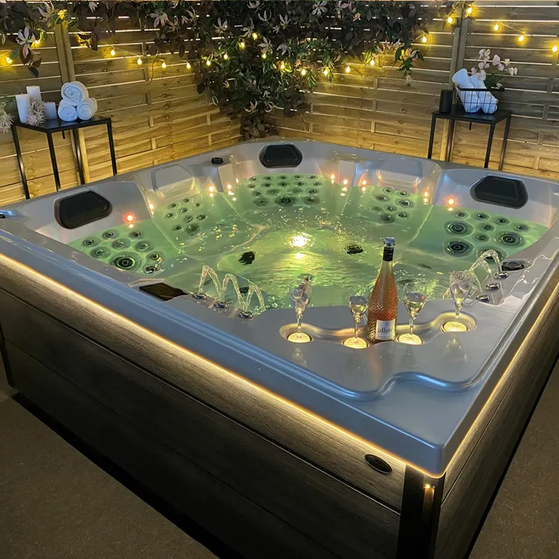 Whirlpools im europäischen Stil Whirlpool freistehende multifunktion ale Massage Spa 5-Personen-Badewanne mit LED-Brunnen