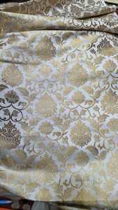 กำหนดเองทำผ้าไหมทอสีขาวและสีทองเหมาะสำหรับนักออกแบบเครื่องแต่งกายและนักออกแบบแฟชั่นเหมาะสำหรับใช้ในบ้าน - Product Image 4