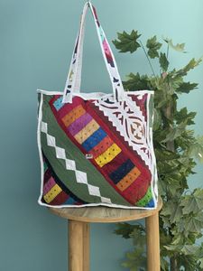 Vente en gros de sac fourre-tout imprimé en coton matelassé Boho Patchwork fait à la main pour femmes, shopping, épicerie, plage, voyage quotidien, cadeau parfait - Product Image 5