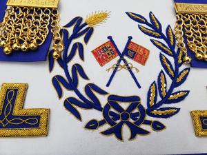 Masonic Regalia Full Dress Delantal Crafted Grand Officers Base de cuero con parche bordado - Product Image 3