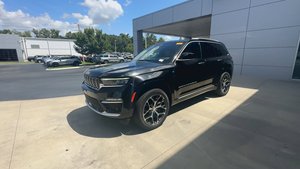 JEEP GRAND CHEROKEE 4XE SUMMIT RESERVE 2022, Tracción en las Cuatro Ruedas, Transmisión Automática, Neumáticos R15, Interior Claro, Asientos de Cuero, Volante a la Izquierda - Product Image 3