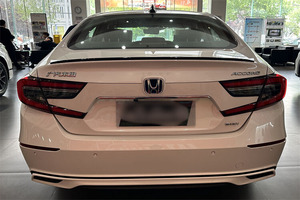 Accord Usado de 4 Puertas, Sedán Eléctrico de 5 Plazas con Luces LED, Tracción Delantera, Neumáticos R16, Multifuncional, Automático, Volante a la Izquierda, Económico, con Asientos de Cuero y Turbo - Product Image 6