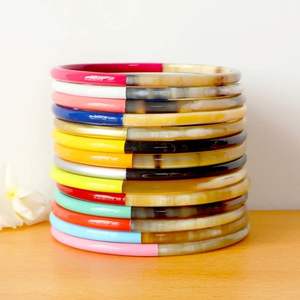 TITLES HORN fait à la main de luxe en gros naturel buffle boeuf corne de vache bracelet bijoux de mode pour hommes et femmes - Product Image 1