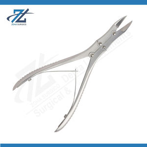 Pinza para Cortar Huesos McIndoe, Ligera, de Acción Compuesta, con Mandíbula Angulada y Puntas Prismáticas, 165 mm de Largo, Hecha en Pakistán - Product Image 2