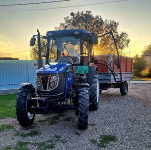 Tracteur agricole 4x4 80HP 100HP avec chargeur frontal et tondeuse à gazon pour usage agricole et de jardin - Product Image 6