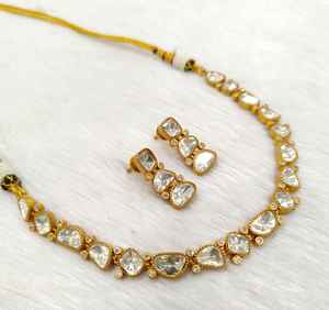 Conjunto de collar Mosenite Royal Look con pendientes de perlas a juego para novia, bodas, fiestas u ocasiones festivas - Product Image 1