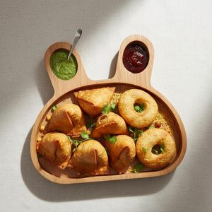 Plateau de service en bois à compartiments, en forme de cœur, naturel et assaisonné, plateau polyvalent pour les collations, disponible à un prix raisonnable et le plus bas - Product Image 6