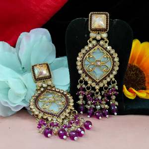 Kundan <b>Earrings</b> With <b>Pearls</b> Hanging Kundan Stones Carefully Arranged In A Gold Foil Setting To Create A Dazzling, Radiant Effect - Product Image 1
