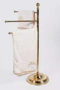 Porte-serviettes en laiton rustique adapté au décor de ferme, améliorant la chaleur des intérieurs de salle de bain avec un attrait classique toujours - Product Image 5