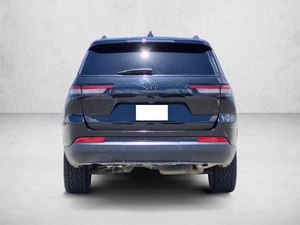 Jeep Grand Cherokee L SUV Automático 2023, el Más Vendido - Product Image 3