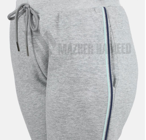 Conjunto de dos piezas de chándal para mujer, gran oferta, ropa deportiva informal con estampado de logotipo personalizado, diseño cómodo a la moda - Product Image 6