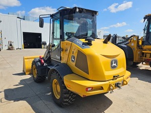 รถตักขนาดเล็ก 2023 324P 4WD รุ่น Z179236 อุปกรณ์พร้อมส่งออกระดับพรีเมียม - Product Image 3