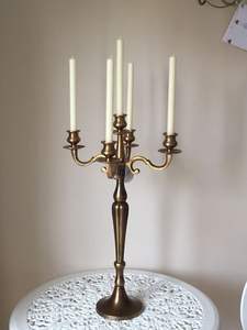 Soporte de vela 7-Batti de latón de diseñador para altares caseros y ceremonias espirituales con configuración de iluminación festiva tradicional - Product Image 3