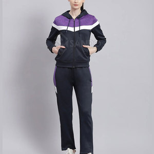 Venta al por mayor de calidad superior ligero mujeres chándales Jogging Wear ropa de las mujeres chándales de verano - Product Image 1