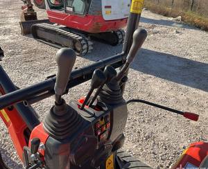 Mini-excavatrice Kubota KX008-5 de qualité supérieure à prix abordable à vendre Haute fiabilité pour les chantiers Livraison rapide Achetez maintenant - Product Image 5