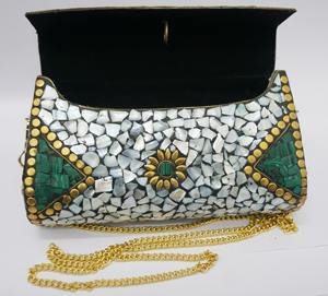 กระเป๋าถือสะพายข้างสไตล์อินเดียสุดหรู งานแฮนด์เมด ดีไซน์โมเดิร์น โลหะผสม โบฮีเมียน คลาสสิก เปิดปิดแบบเปิด กันน้ำ ลายลูกกวาด - Product Image 2