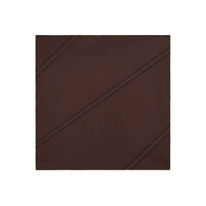 Écharpe carrée en soie marron de créateur avec imprimé léopard et pois - Product Image 1
